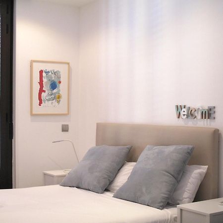 Arenal Suites Preciados Madrid Exteriör bild