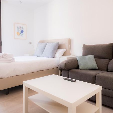 Arenal Suites Preciados Madrid Exteriör bild