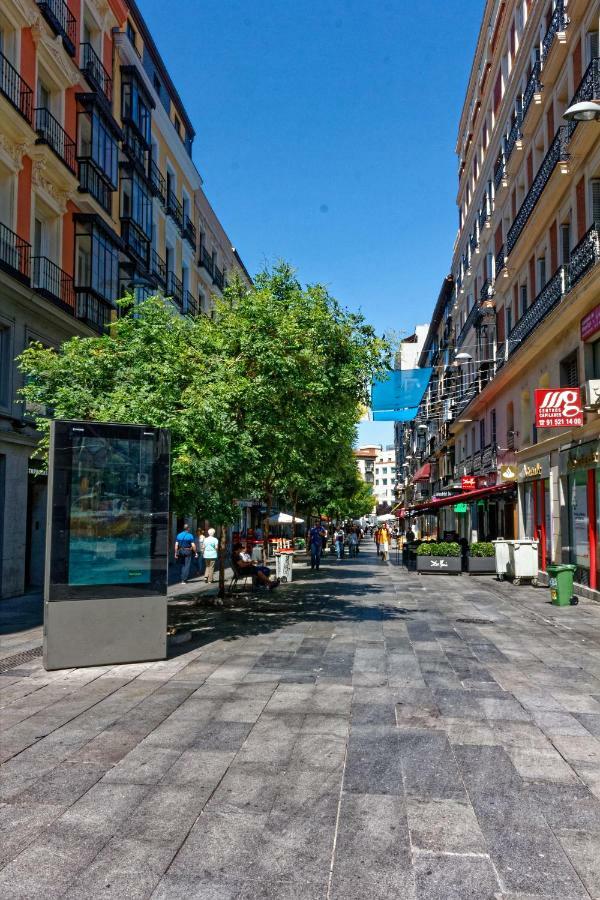 Arenal Suites Preciados Madrid Exteriör bild
