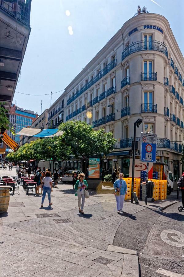 Arenal Suites Preciados Madrid Exteriör bild