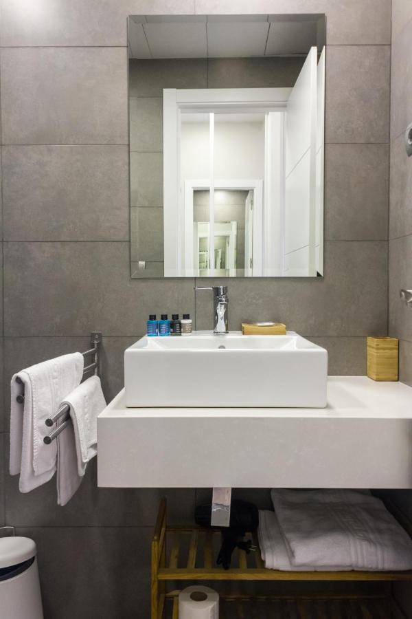 Arenal Suites Preciados Madrid Rum bild