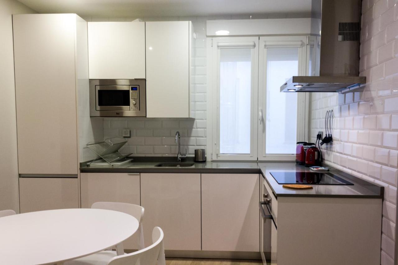 Arenal Suites Preciados Madrid Rum bild